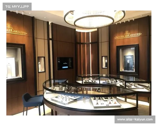 汪顺成携积家与Tiffany双奢代言亮相微博之夜 高珠腕表璀璨吸睛